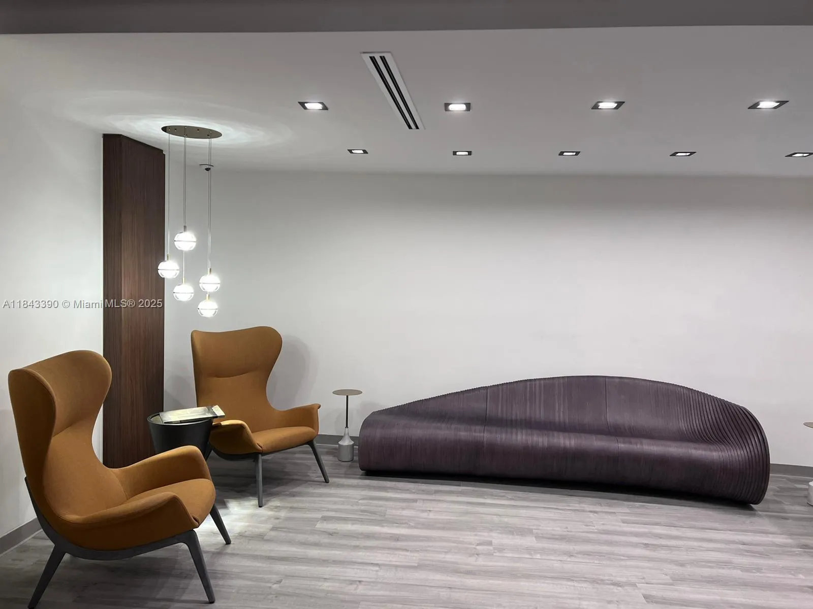 Miami, Florida 33172, ,Commercial Lease,For Rent,A11843390