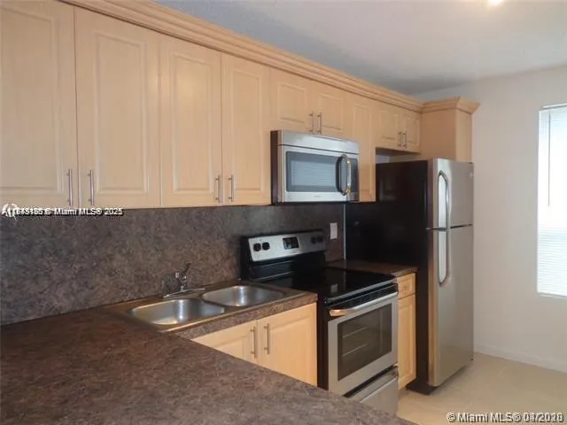 2276 Sw 81st Ave 2276, Miramar, Florida 33025, Miramar, Florida 33025, 2 Bedrooms Bedrooms, ,2 BathroomsBathrooms,Residential,For Sale,2276 Sw 81st Ave 2276, Miramar, Florida 33025,A11843480