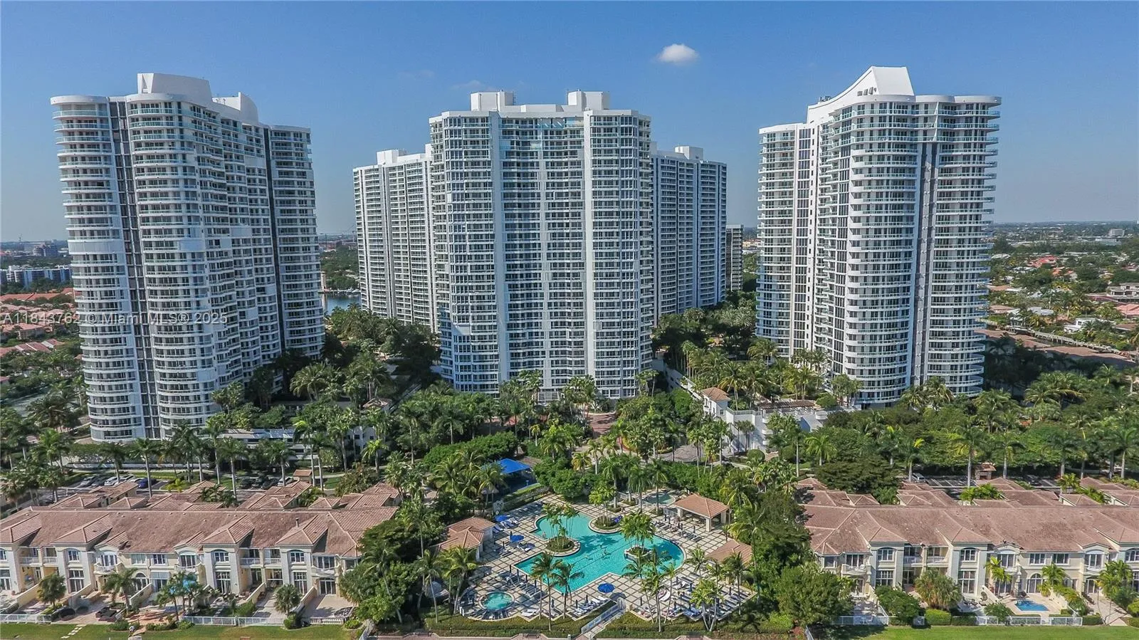 21150 Point Pl 406, Aventura, Florida 33180, Aventura, Florida 33180, 3 Bedrooms Bedrooms, ,3 BathroomsBathrooms,Residential,For Sale,21150 Point Pl 406, Aventura, Florida 33180,A11843762