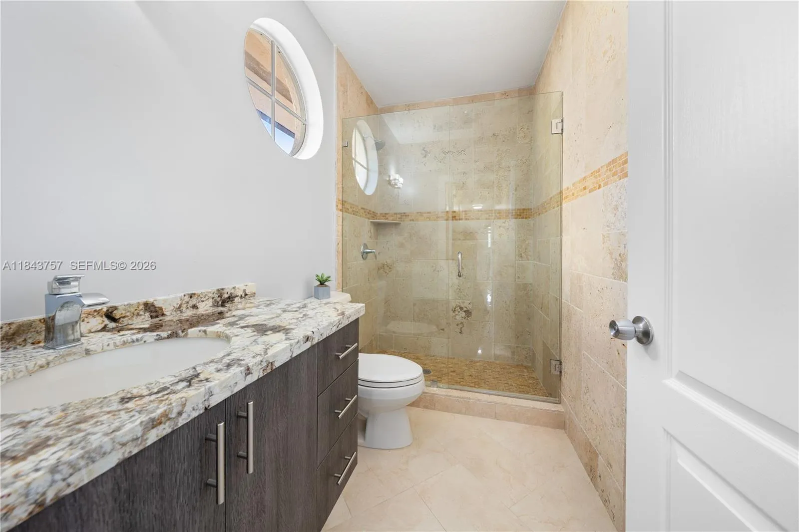 9621 W Calusa Club Dr, Miami, Florida 33186, Miami, Florida 33186, 5 Bedrooms Bedrooms, ,6 BathroomsBathrooms,Residential,For Sale,9621 W Calusa Club Dr, Miami, Florida 33186,A11843757