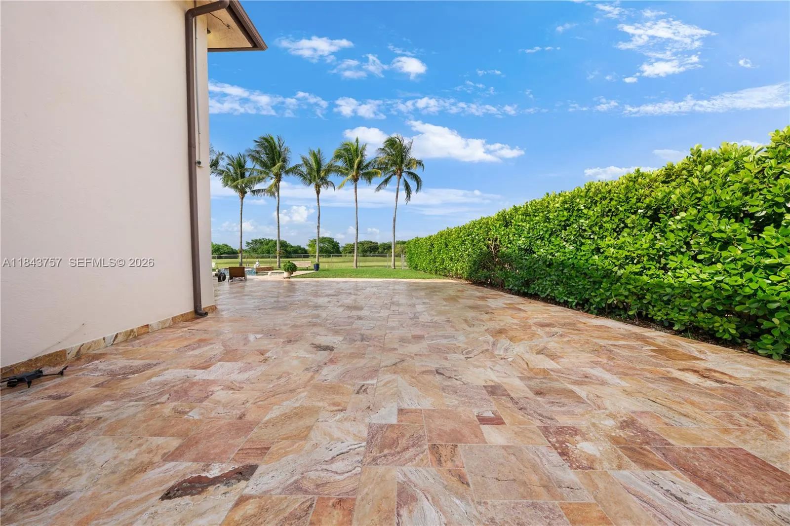 9621 W Calusa Club Dr, Miami, Florida 33186, Miami, Florida 33186, 5 Bedrooms Bedrooms, ,6 BathroomsBathrooms,Residential,For Sale,9621 W Calusa Club Dr, Miami, Florida 33186,A11843757