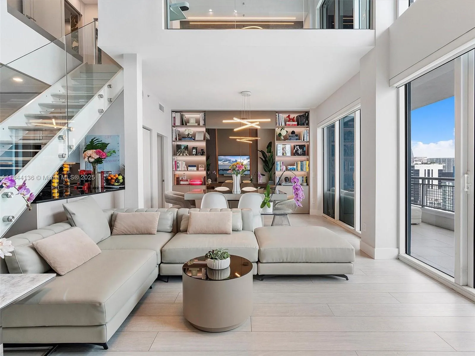 Miami, Florida 33130, 2 Bedrooms Bedrooms, ,3 BathroomsBathrooms,Residential Lease,For Rent,A11844136