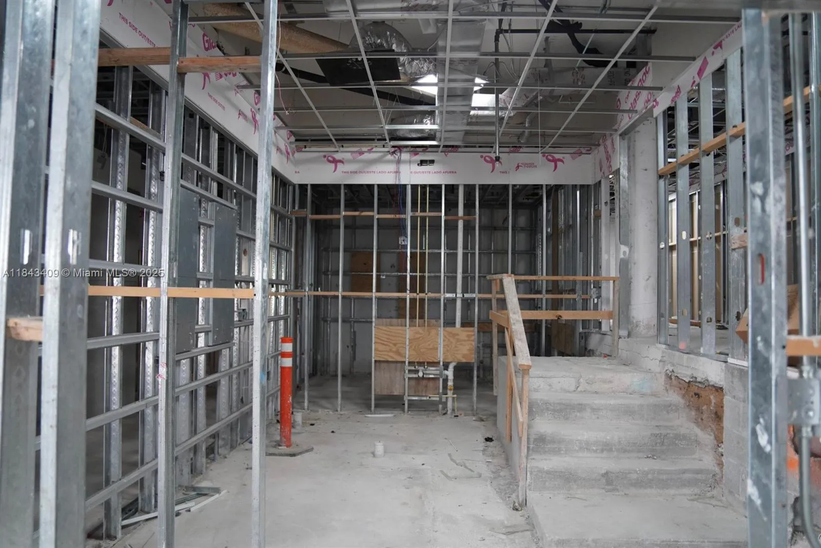 801 Brickell Bay Dr 4c041, Miami, Florida 33131, Miami, Florida 33131, ,Commercial Sale,For Sale,801 Brickell Bay Dr 4c041, Miami, Florida 33131,A11843409