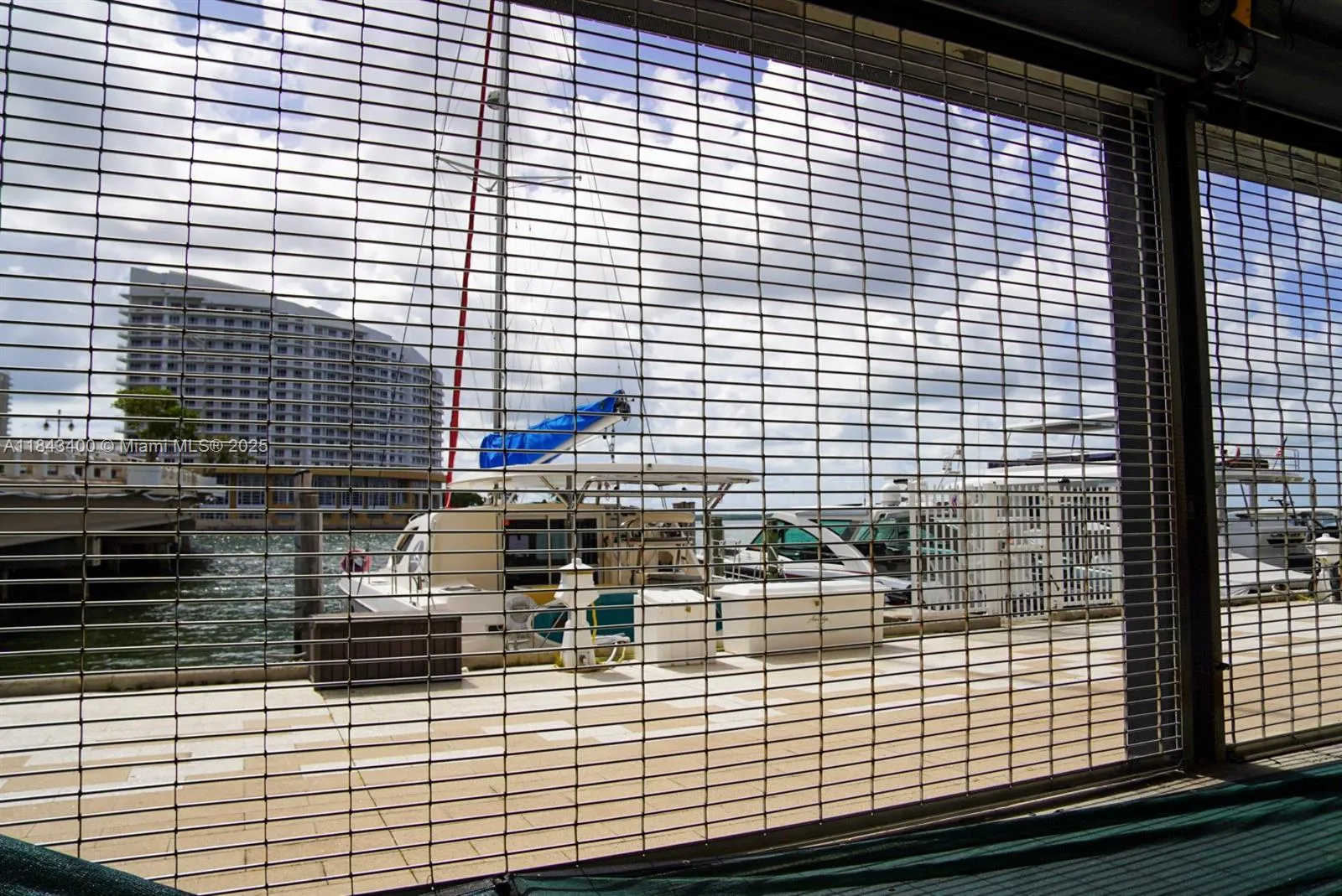 801 Brickell Bay Dr, Miami, Florida 33131, Miami, Florida 33131, ,Business Opportunity,For Sale,801 Brickell Bay Dr, Miami, Florida 33131,A11843400