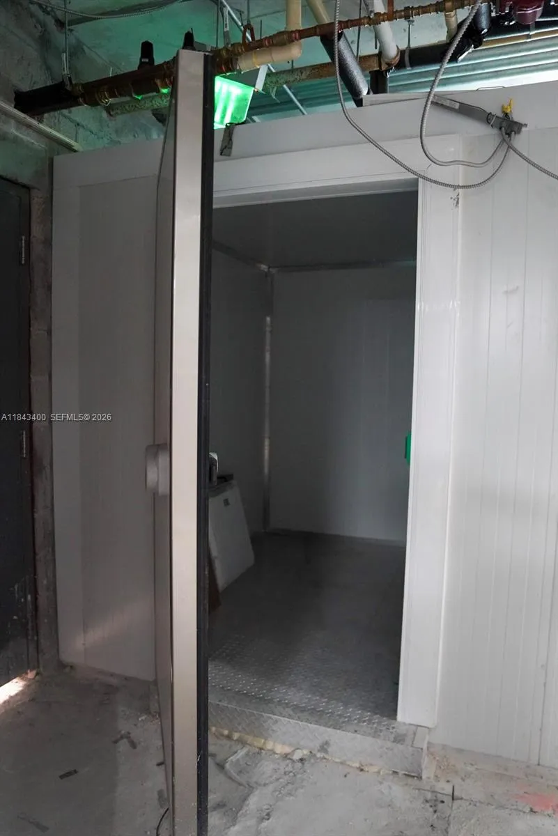 801 Brickell Bay Dr, Miami, Florida 33131, Miami, Florida 33131, ,Business Opportunity,For Sale,801 Brickell Bay Dr, Miami, Florida 33131,A11843400