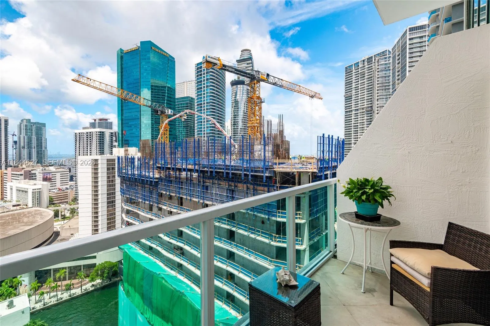 41 Se 5th St 1503, Miami, Florida 33131, Miami, Florida 33131, 1 Bedroom Bedrooms, ,1 BathroomBathrooms,Residential,For Sale,41 Se 5th St 1503, Miami, Florida 33131,A11844627