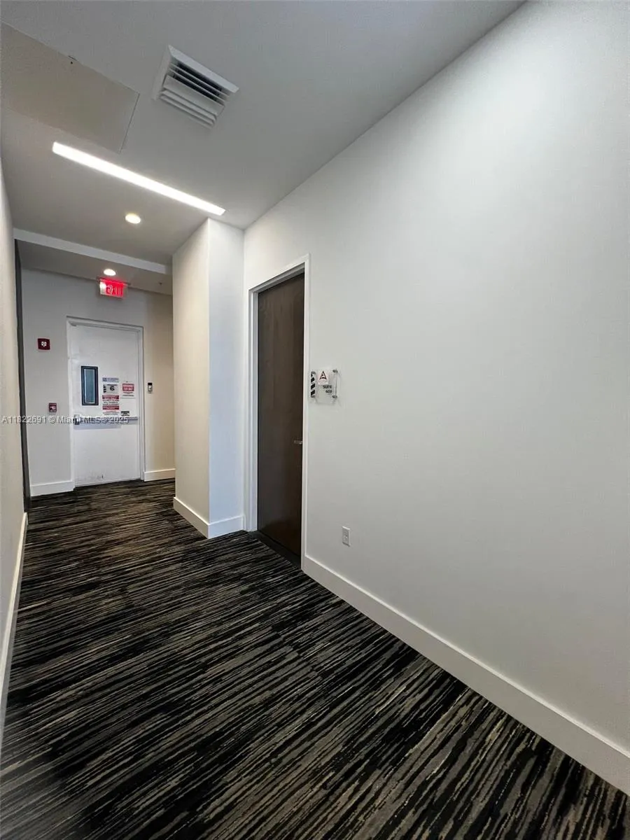 20200 W Dixie Hwy 603, Miami, Florida 33180, Miami, Florida 33180, ,Commercial Sale,For Sale,20200 W Dixie Hwy 603, Miami, Florida 33180,A11822691