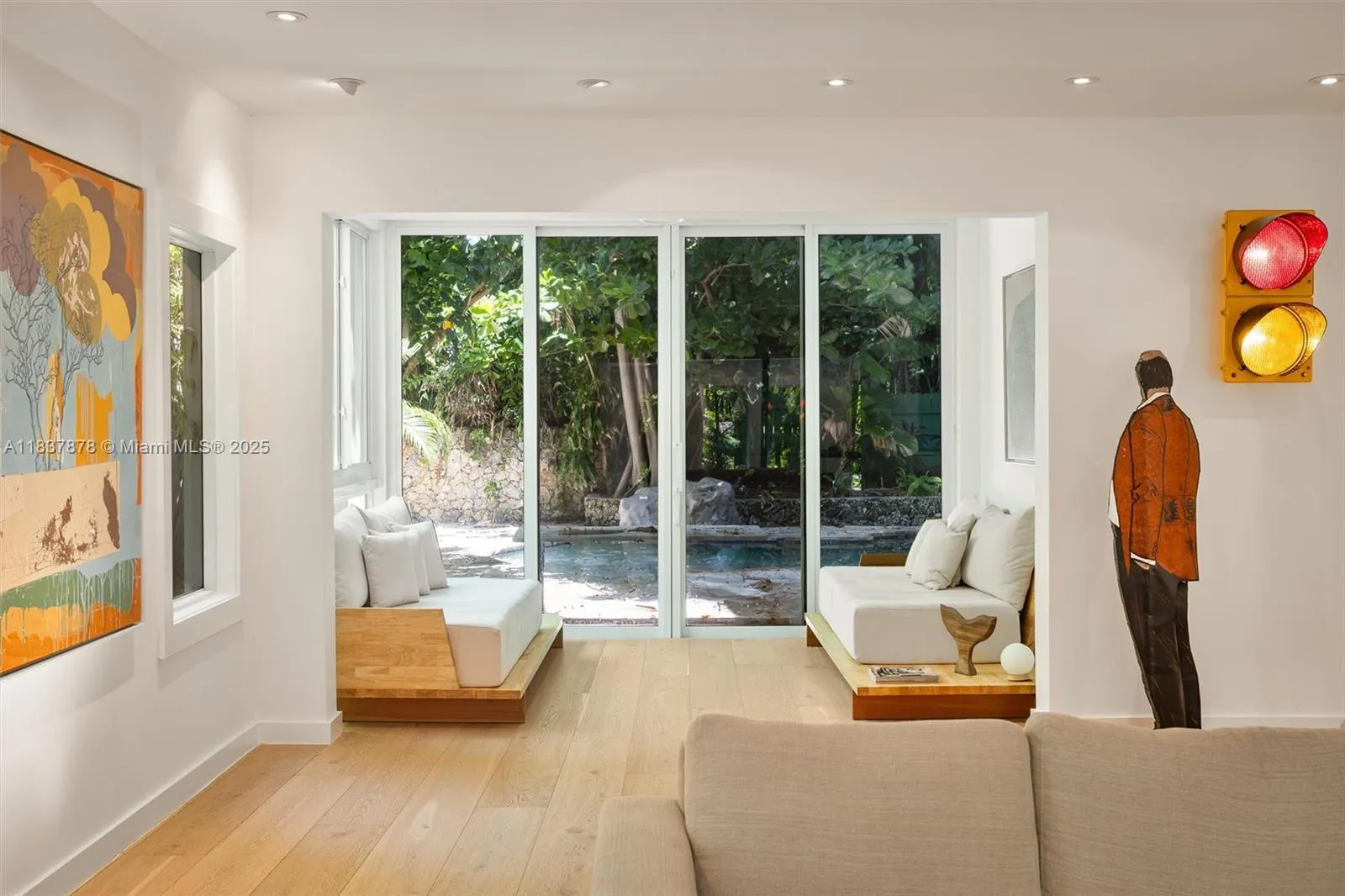 4286 S Douglas Rd, Miami, Florida 33133, Miami, Florida 33133, 4 Bedrooms Bedrooms, ,5 BathroomsBathrooms,Residential Lease,For Rent,4286 S Douglas Rd, Miami, Florida 33133,A11837878