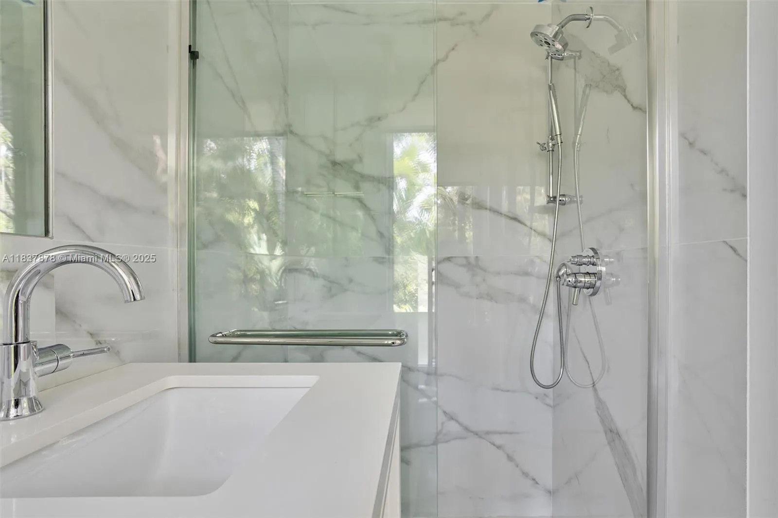 4286 S Douglas Rd, Miami, Florida 33133, Miami, Florida 33133, 4 Bedrooms Bedrooms, ,5 BathroomsBathrooms,Residential Lease,For Rent,4286 S Douglas Rd, Miami, Florida 33133,A11837878