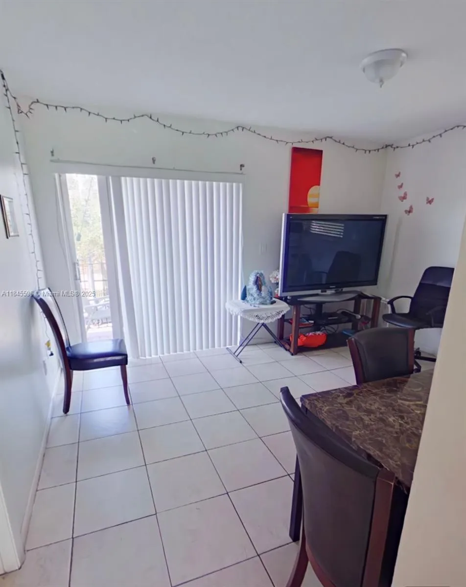 1068 Sw 2nd St, Miami, Florida 33130, Miami, Florida 33130, ,Residential Income,For Sale,1068 Sw 2nd St, Miami, Florida 33130,A11845596