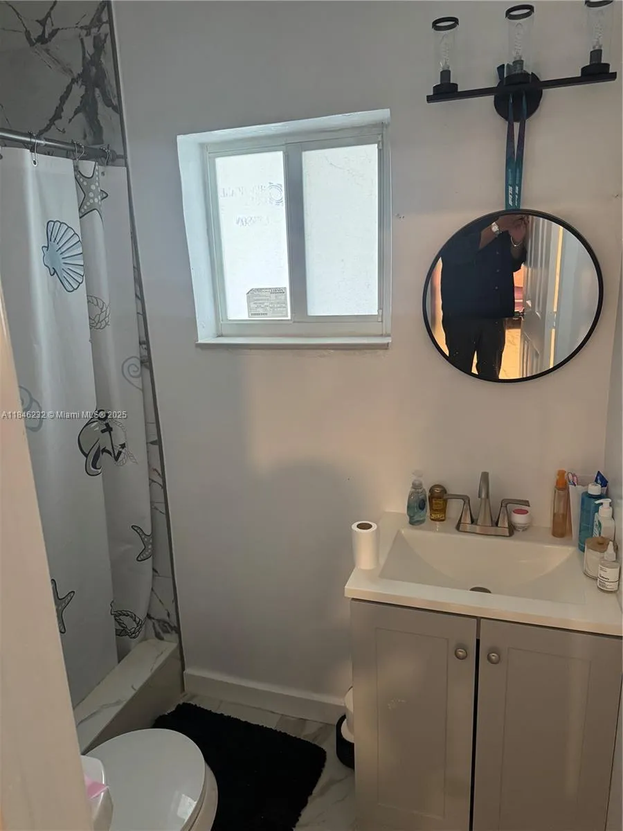 3932 Sw 12th Pl, Fort Lauderdale, Florida 33312, Fort Lauderdale, Florida 33312, ,Commercial Sale,For Sale,3932 Sw 12th Pl, Fort Lauderdale, Florida 33312,A11846232