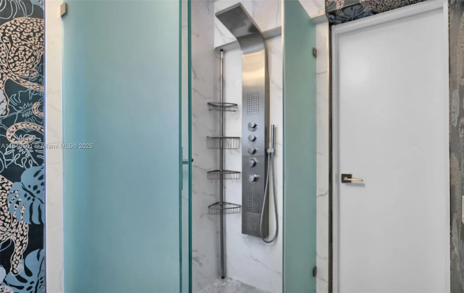 1501 Algardi Ave, Coral Gables, Florida 33146, Coral Gables, Florida 33146, 4 Bedrooms Bedrooms, ,3 BathroomsBathrooms,Residential,For Sale,1501 Algardi Ave, Coral Gables, Florida 33146,A11846301