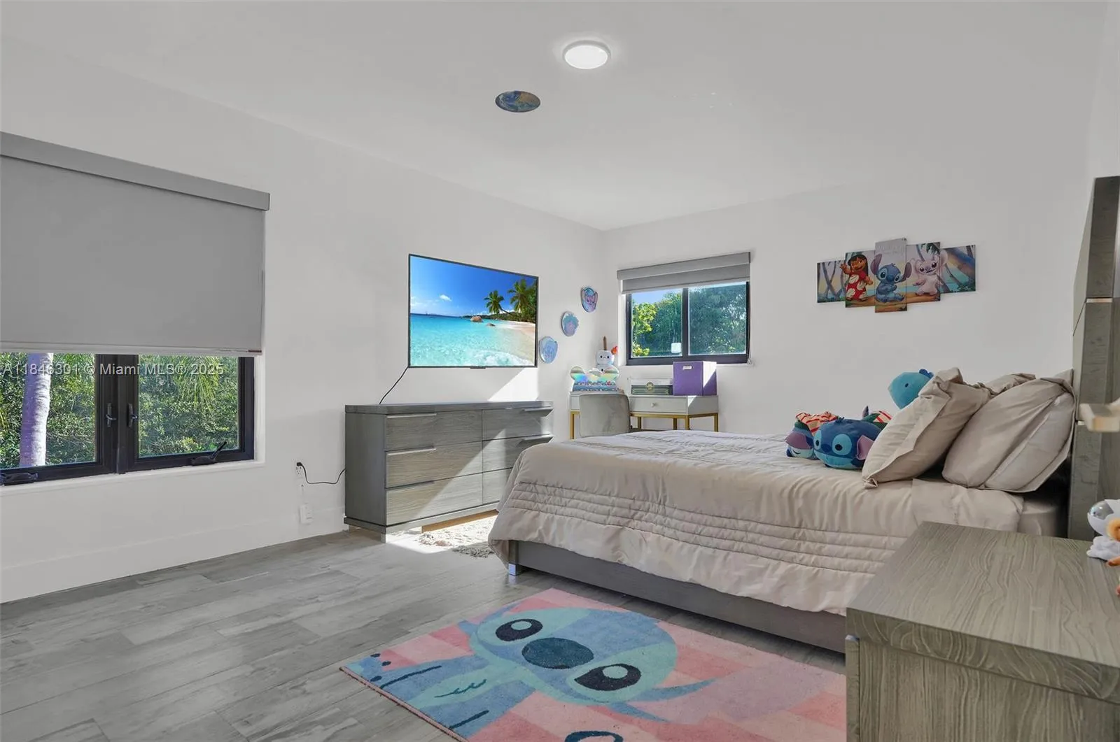 1501 Algardi Ave, Coral Gables, Florida 33146, Coral Gables, Florida 33146, 4 Bedrooms Bedrooms, ,3 BathroomsBathrooms,Residential,For Sale,1501 Algardi Ave, Coral Gables, Florida 33146,A11846301