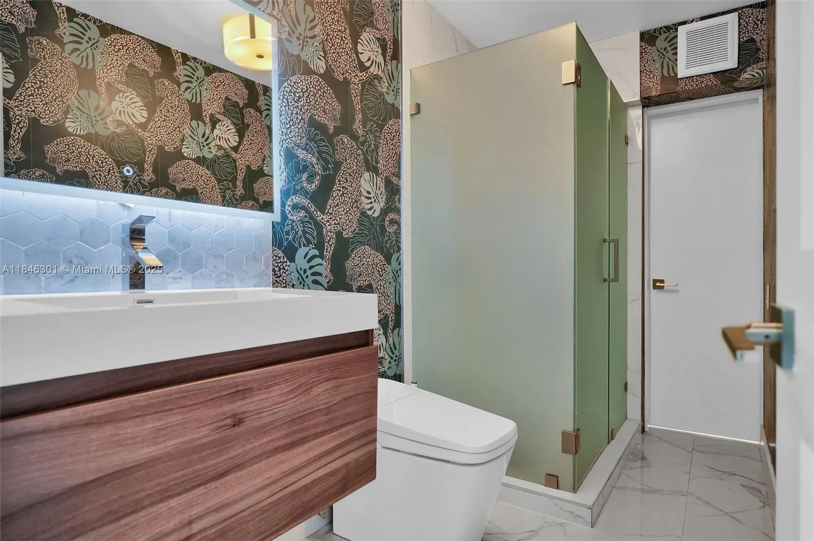 1501 Algardi Ave, Coral Gables, Florida 33146, Coral Gables, Florida 33146, 4 Bedrooms Bedrooms, ,3 BathroomsBathrooms,Residential,For Sale,1501 Algardi Ave, Coral Gables, Florida 33146,A11846301