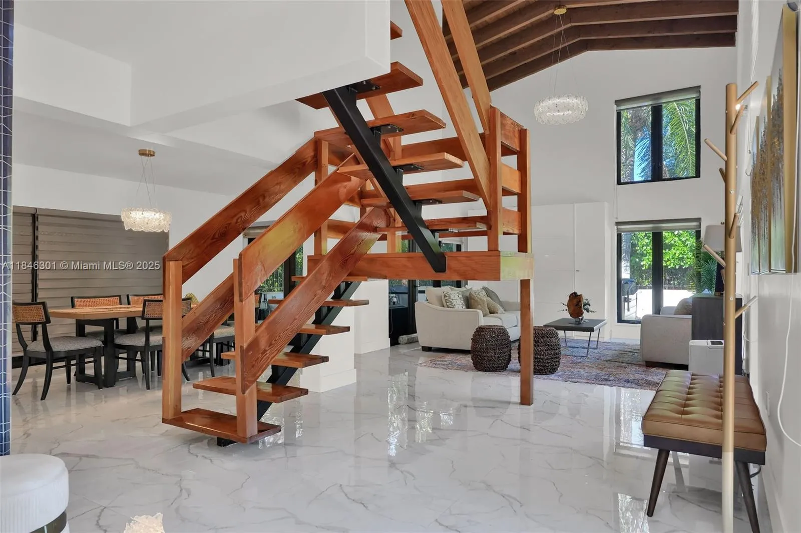 1501 Algardi Ave, Coral Gables, Florida 33146, Coral Gables, Florida 33146, 4 Bedrooms Bedrooms, ,3 BathroomsBathrooms,Residential,For Sale,1501 Algardi Ave, Coral Gables, Florida 33146,A11846301