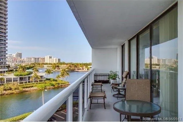 20515 E Country Club Dr 1449, Aventura, Florida 33, Aventura, Florida 33180, 2 Bedrooms Bedrooms, ,2 BathroomsBathrooms,Residential,For Sale,20515 E Country Club Dr 1449, Aventura, Florida 33,A11846452 20515 E Country Club Dr 1449, Aventura, Florida 33, Aventura, Florida 33180, 2 Bedrooms Bedrooms, ,2 BathroomsBathrooms,Residential,For Sale,20515 E Country Club Dr 1449, Aventura, Florida 33,A11846452