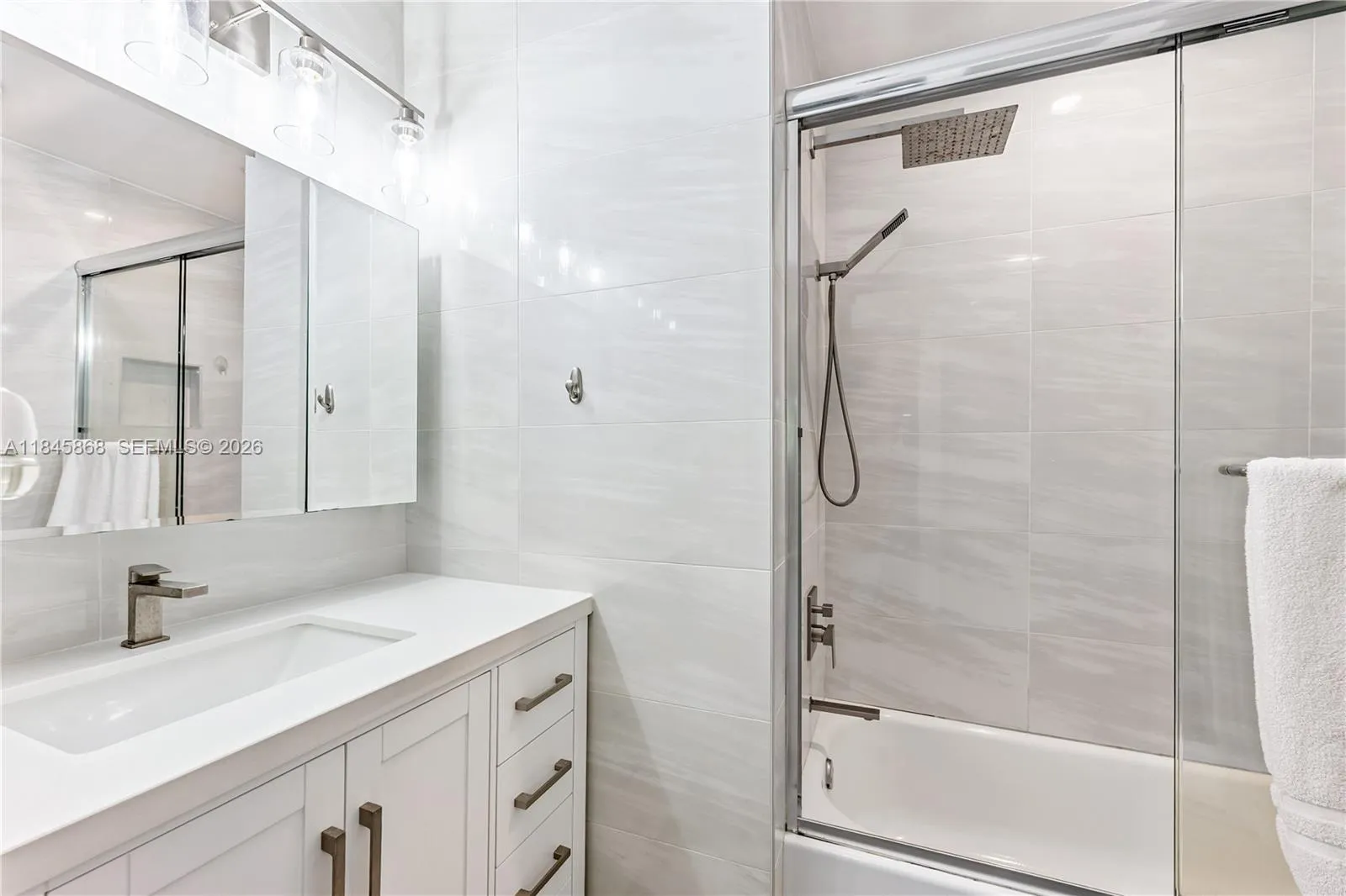 6960 Sw 148th Ter, Palmetto Bay, Florida 33158, Palmetto Bay, Florida 33158, 4 Bedrooms Bedrooms, ,3 BathroomsBathrooms,Residential,For Sale,6960 Sw 148th Ter, Palmetto Bay, Florida 33158,A11845868