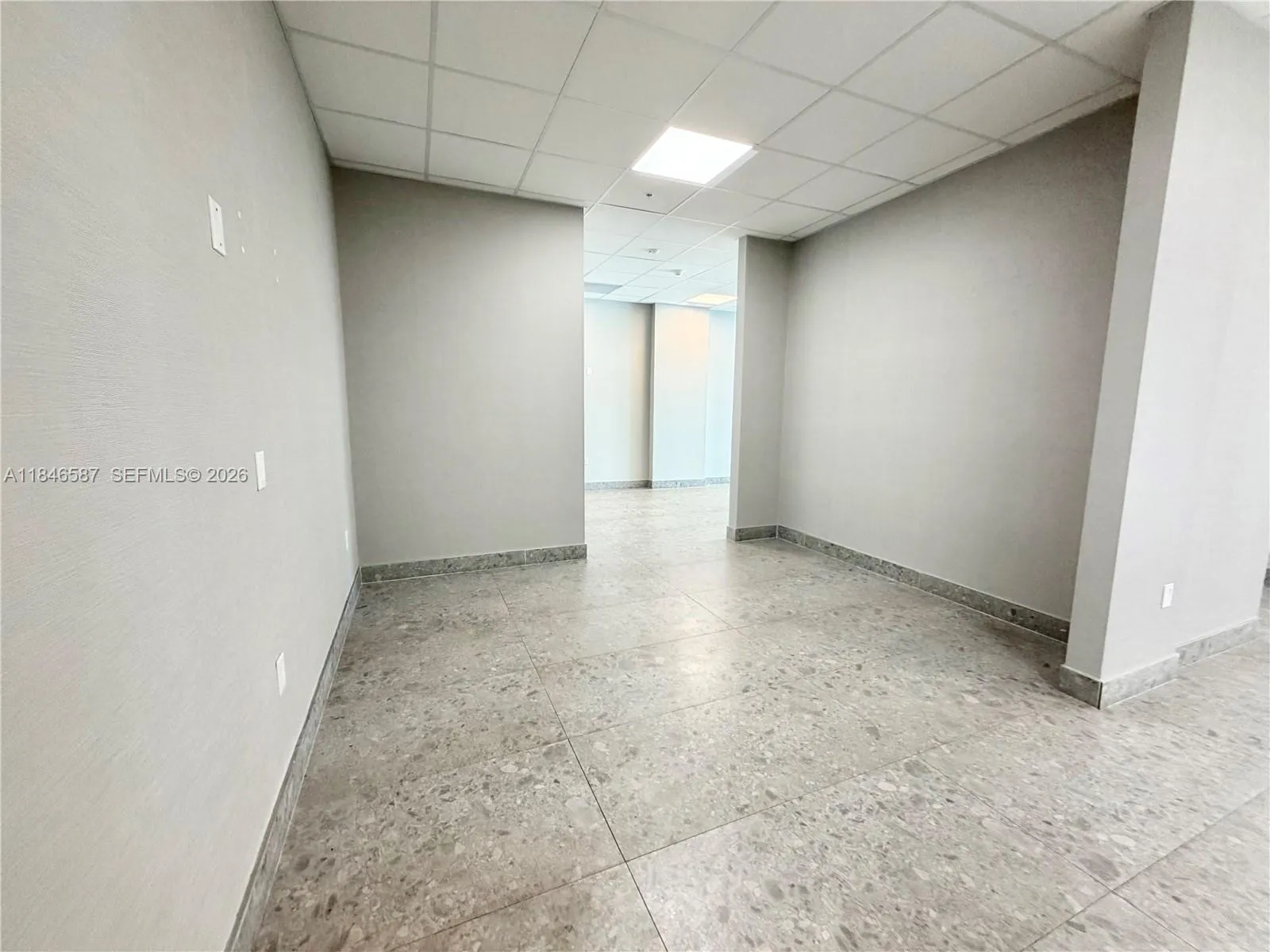 2820 Ne 214th St 1001, Aventura, Florida 33180, Aventura, Florida 33180, ,Commercial Sale,For Sale,2820 Ne 214th St 1001, Aventura, Florida 33180,A11846587