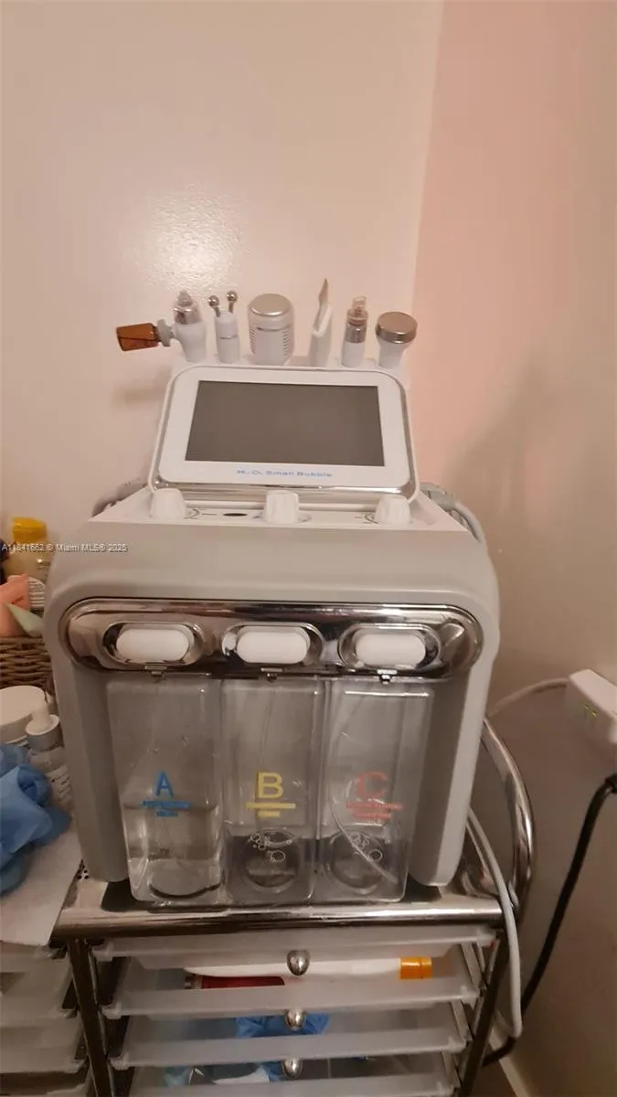 10328 W Flagler St, Miami, Florida 33174, Miami, Florida 33174, ,Business Opportunity,For Sale,10328 W Flagler St, Miami, Florida 33174,A11841662