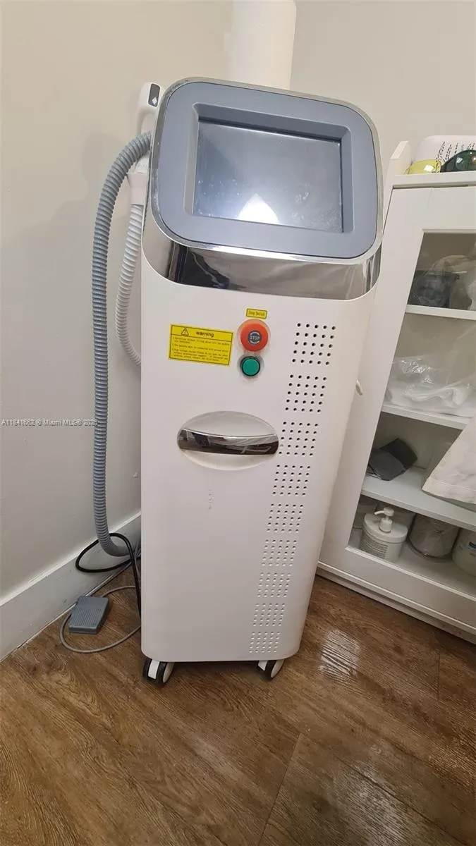 10328 W Flagler St, Miami, Florida 33174, Miami, Florida 33174, ,Business Opportunity,For Sale,10328 W Flagler St, Miami, Florida 33174,A11841662