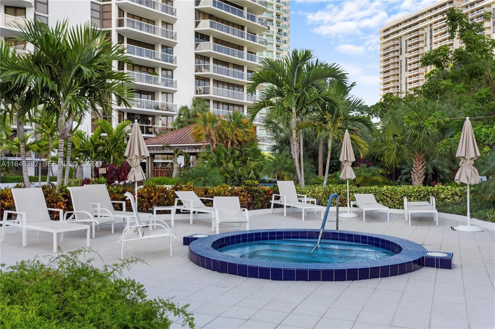 20281 E Country Club Dr 207, Aventura, Florida 331, Aventura, Florida 33180, 3 Bedrooms Bedrooms, ,2 BathroomsBathrooms,Residential,For Sale,20281 E Country Club Dr 207, Aventura, Florida 331,A11846382