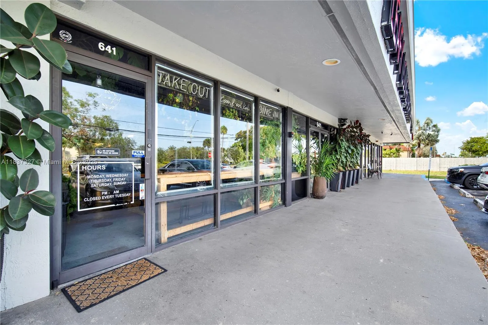 Pembroke Pines, Florida 33024, ,Business Opportunity,For Sale,A11837327