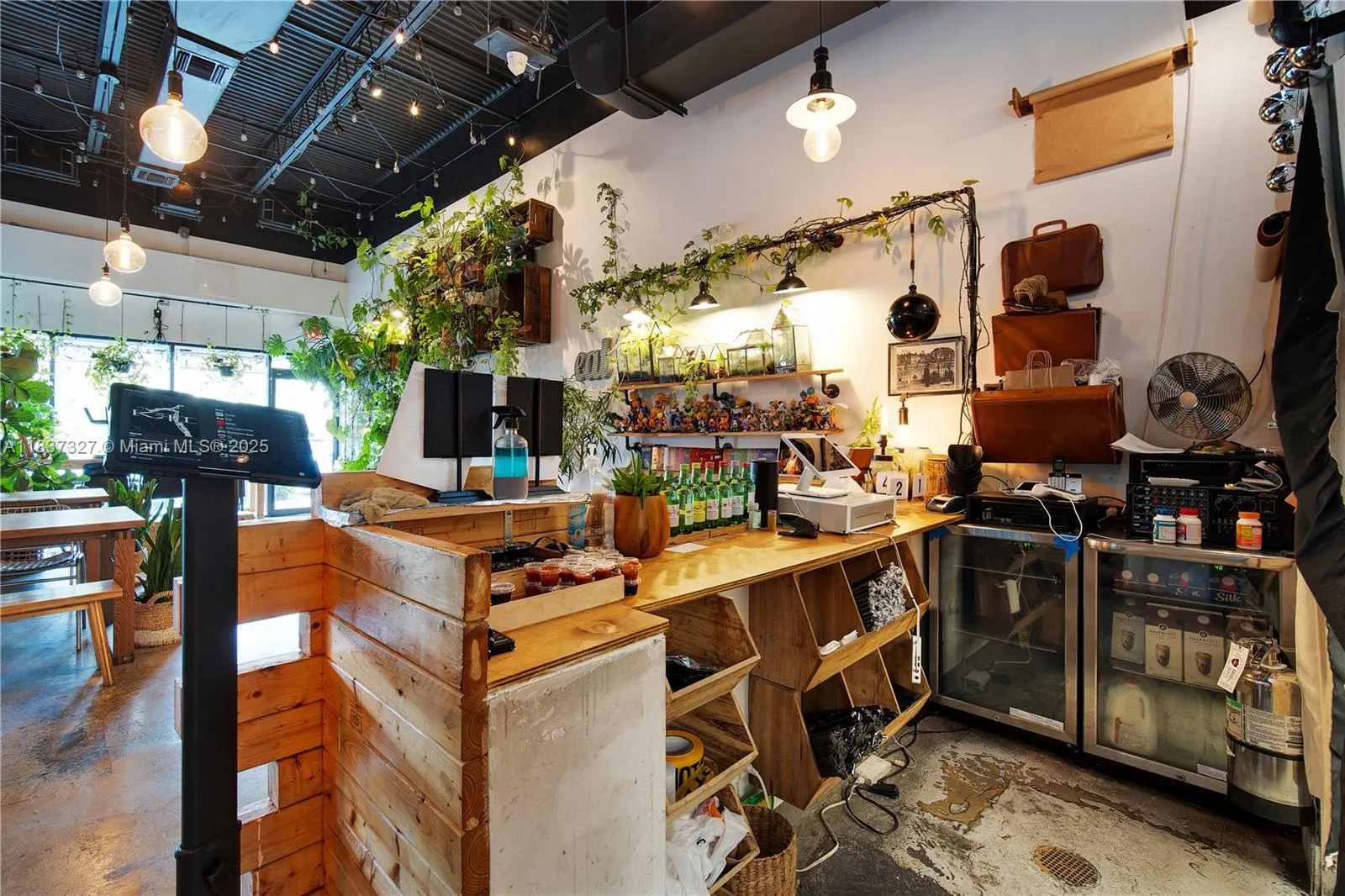 Pembroke Pines, Florida 33024, ,Business Opportunity,For Sale,A11837327