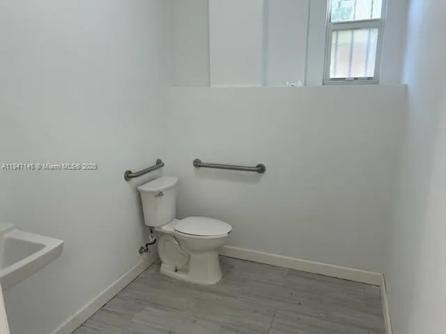 1400 Sw 6th St, Miami, Florida 33135, Miami, Florida 33135, ,Commercial Lease,For Rent,1400 Sw 6th St, Miami, Florida 33135,A11847145