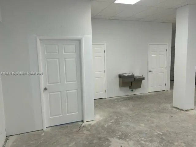 1400 Sw 6th St, Miami, Florida 33135, Miami, Florida 33135, ,Commercial Lease,For Rent,1400 Sw 6th St, Miami, Florida 33135,A11847145