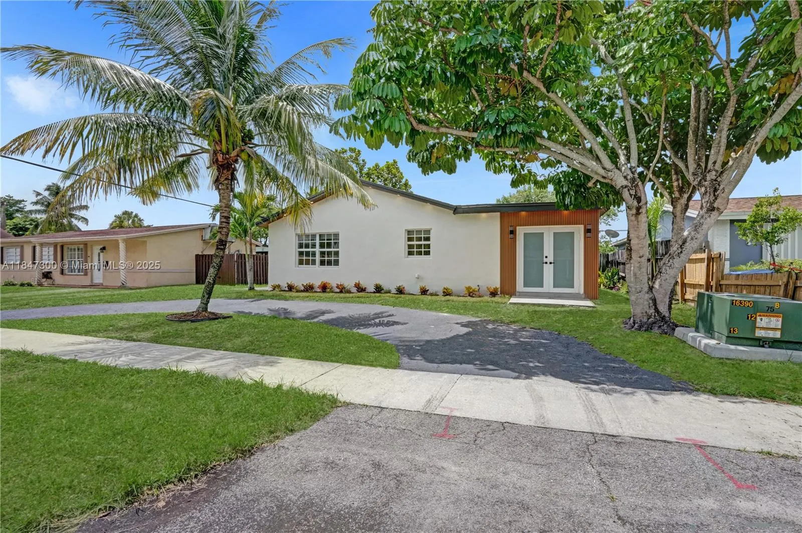 6220 Nw 12th Ct, Sunrise, Florida 33313, Sunrise, Florida 33313, 3 Bedrooms Bedrooms, ,2 BathroomsBathrooms,Residential,For Sale,6220 Nw 12th Ct, Sunrise, Florida 33313,A11847300