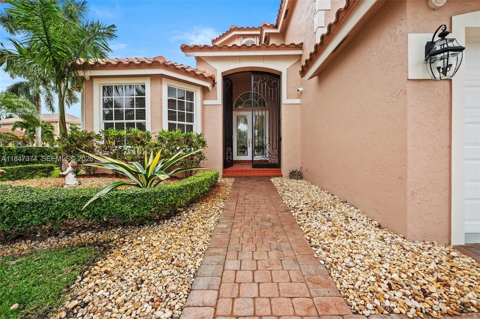 18900 Sw 32nd Ct, Miramar, Florida 33029, Miramar, Florida 33029, 6 Bedrooms Bedrooms, ,5 BathroomsBathrooms,Residential,For Sale,18900 Sw 32nd Ct, Miramar, Florida 33029,A11847374