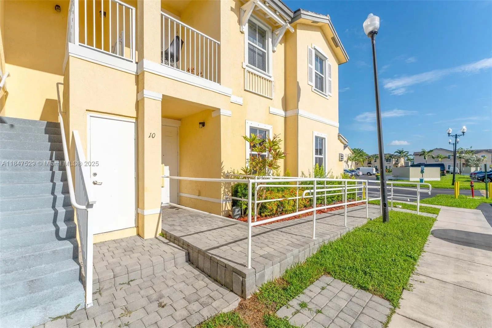 134 Se 28th Ter 10, Homestead, Florida 33033, Homestead, Florida 33033, 3 Bedrooms Bedrooms, ,2 BathroomsBathrooms,Residential,For Sale,134 Se 28th Ter 10, Homestead, Florida 33033,A11847529