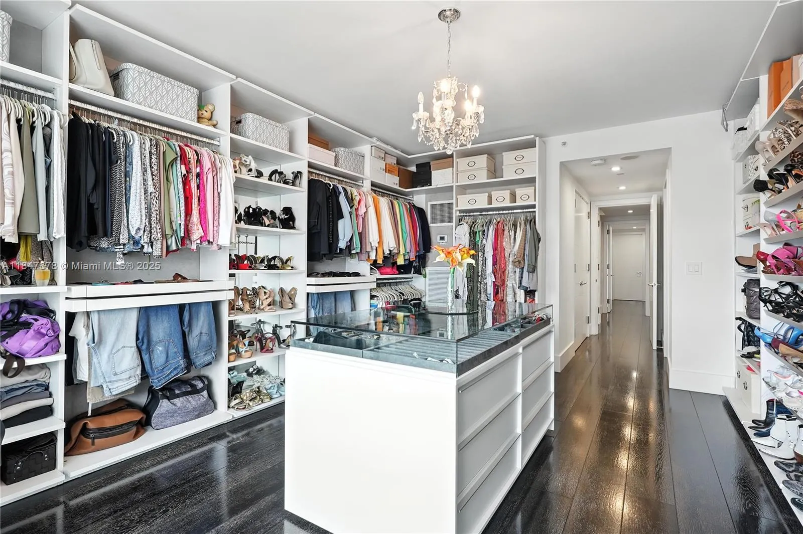 1435 Brickell Ave 3512, Miami, Florida 33131, Miami, Florida 33131, 2 Bedrooms Bedrooms, ,2 BathroomsBathrooms,Residential,For Sale,1435 Brickell Ave 3512, Miami, Florida 33131,A11847678