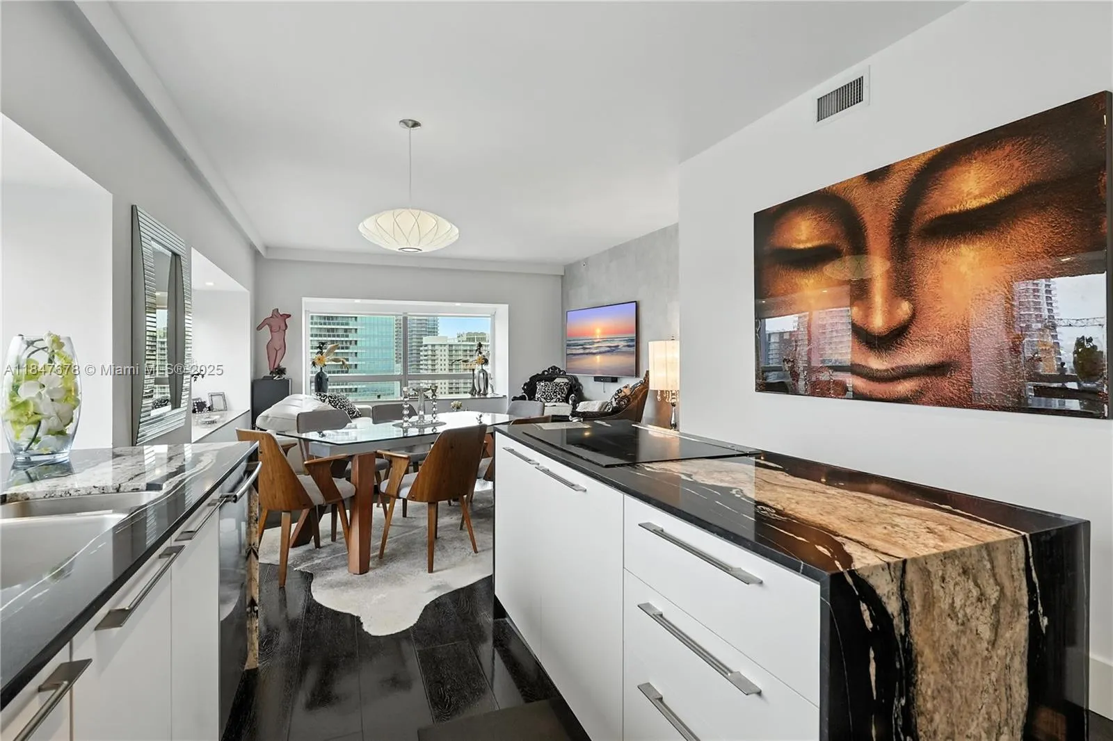 1435 Brickell Ave 3512, Miami, Florida 33131, Miami, Florida 33131, 2 Bedrooms Bedrooms, ,2 BathroomsBathrooms,Residential,For Sale,1435 Brickell Ave 3512, Miami, Florida 33131,A11847678