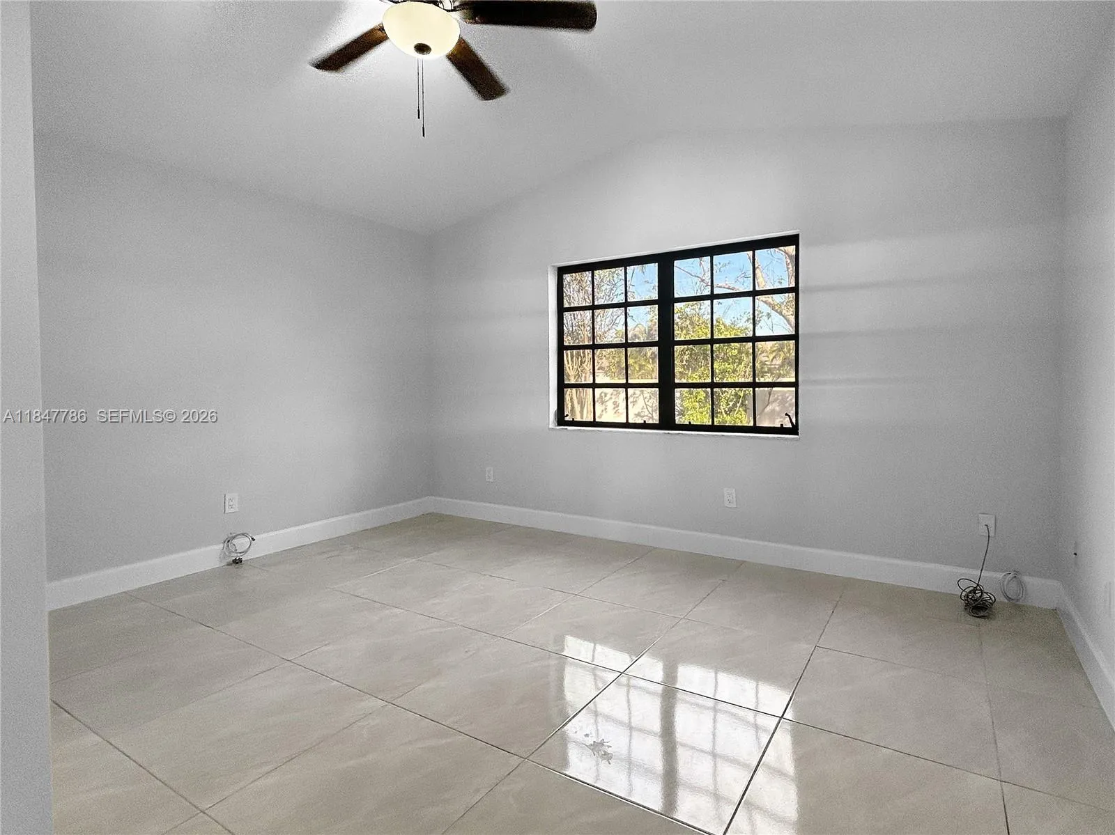 13925 Sw 26th Ter, Miami, Florida 33175, Miami, Florida 33175, 4 Bedrooms Bedrooms, ,2 BathroomsBathrooms,Residential,For Sale,13925 Sw 26th Ter, Miami, Florida 33175,A11847786