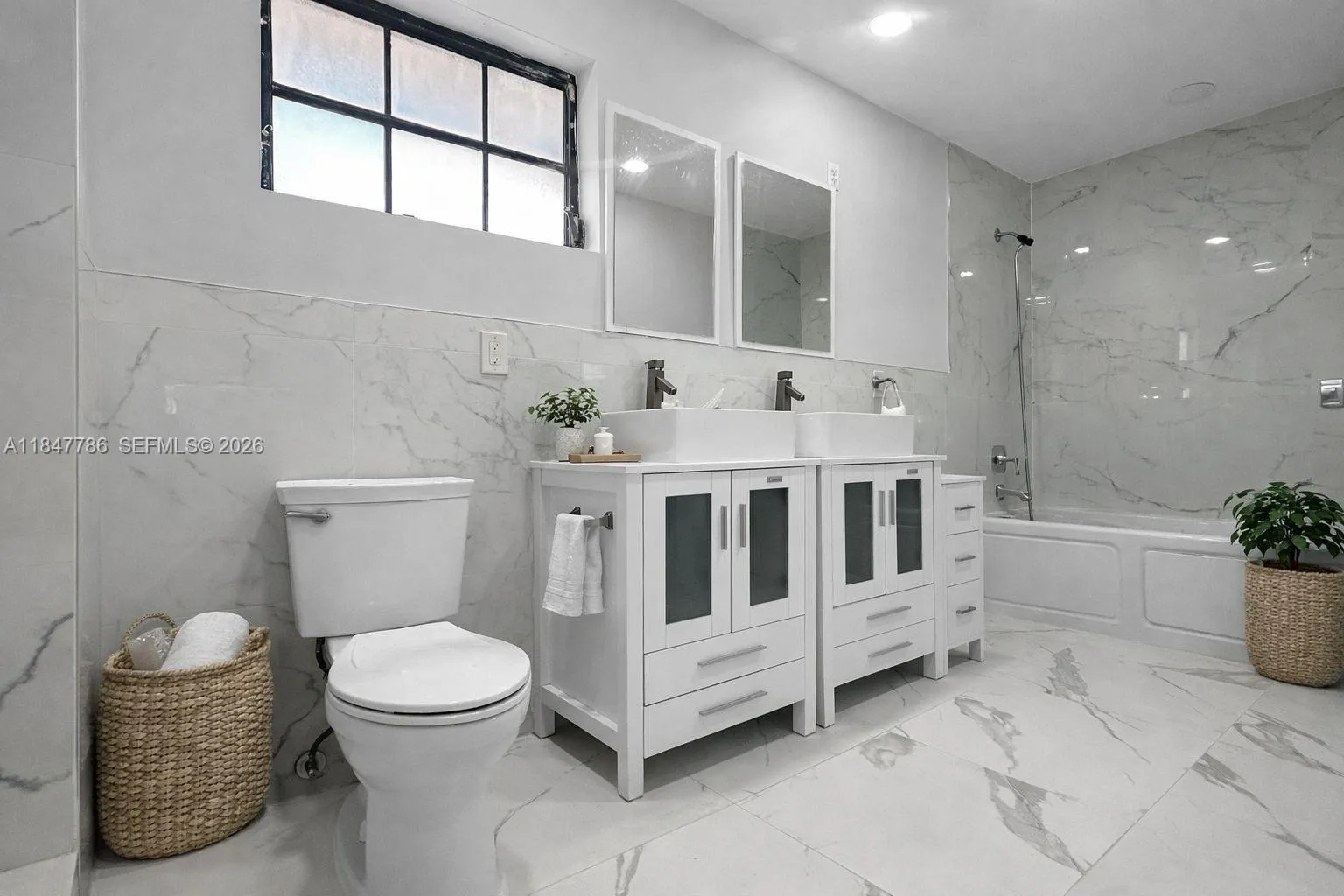 13925 Sw 26th Ter, Miami, Florida 33175, Miami, Florida 33175, 4 Bedrooms Bedrooms, ,2 BathroomsBathrooms,Residential,For Sale,13925 Sw 26th Ter, Miami, Florida 33175,A11847786