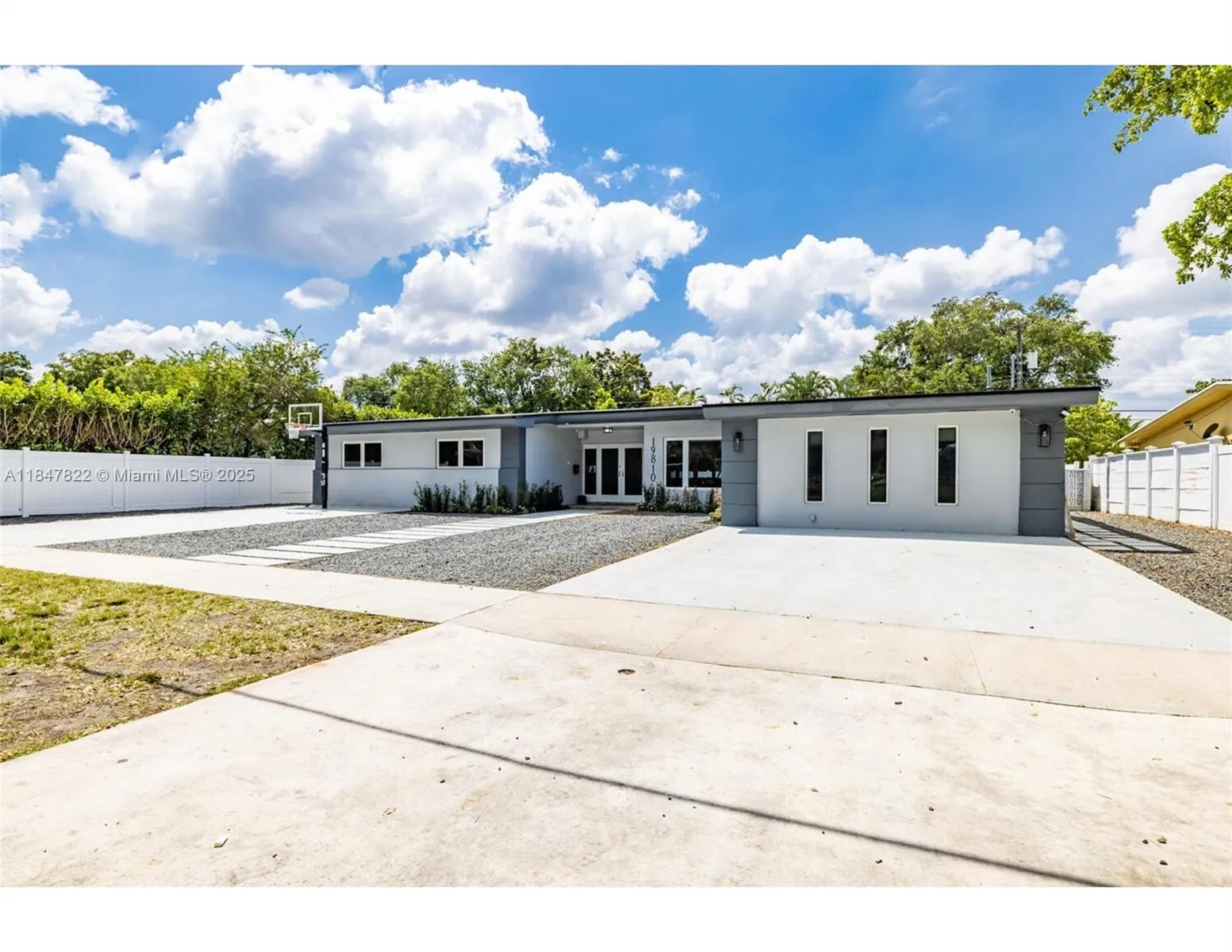 19810 Ne 22, Miami, Florida 33180, Miami, Florida 33180, 5 Bedrooms Bedrooms, ,3 BathroomsBathrooms,Residential,For Sale,19810 Ne 22, Miami, Florida 33180,A11847822