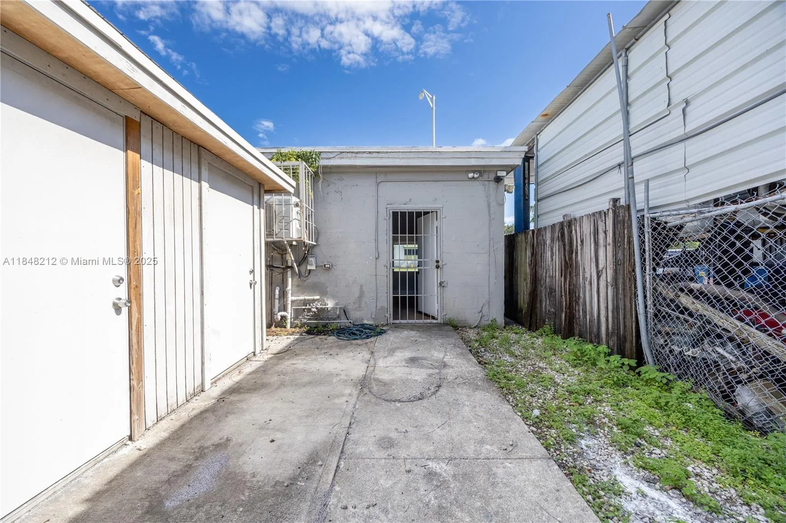 4151 W Hallandale Beach Blvd, West Park, Florida 3, West Park, Florida 33023, ,Commercial Lease,For Rent,4151 W Hallandale Beach Blvd, West Park, Florida 3,A11848212