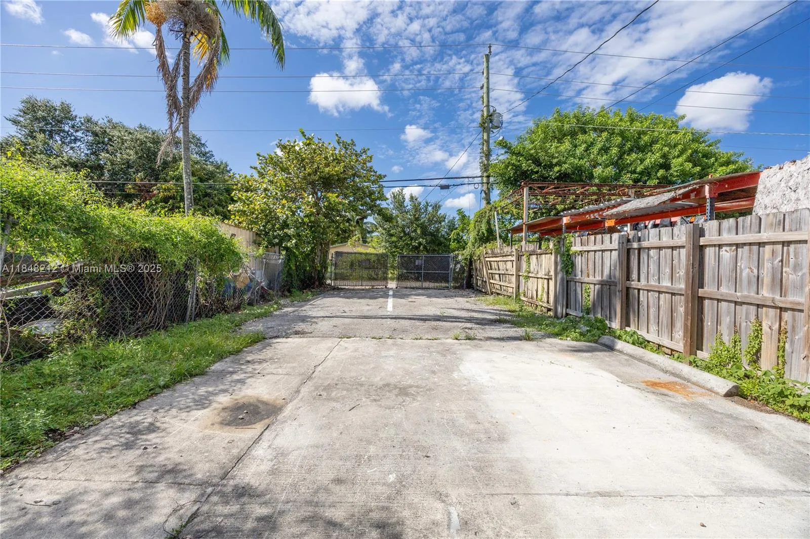 4151 W Hallandale Beach Blvd, West Park, Florida 3, West Park, Florida 33023, ,Commercial Lease,For Rent,4151 W Hallandale Beach Blvd, West Park, Florida 3,A11848212