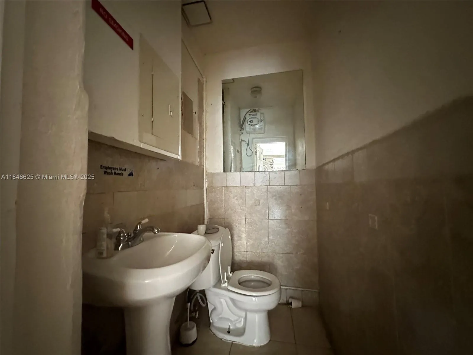 1932 Hollywood Blvd, Hollywood, Florida 33020, Hollywood, Florida 33020, ,Commercial Lease,For Rent,1932 Hollywood Blvd, Hollywood, Florida 33020,A11846625