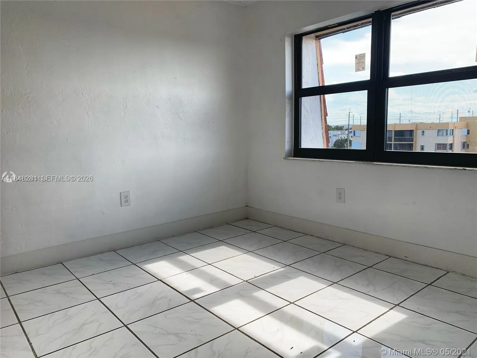 1325 W 68th St 514, Hialeah, Florida 33014, Hialeah, Florida 33014, 3 Bedrooms Bedrooms, ,2 BathroomsBathrooms,Residential,For Sale,1325 W 68th St 514, Hialeah, Florida 33014,A11848281