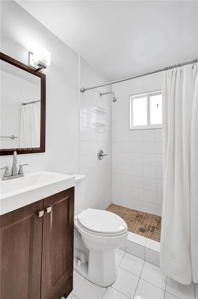 6525 Sw 32nd St, Miami, Florida 33155, Miami, Florida 33155, 3 Bedrooms Bedrooms, ,2 BathroomsBathrooms,Residential,For Sale,6525 Sw 32nd St, Miami, Florida 33155,A11848328