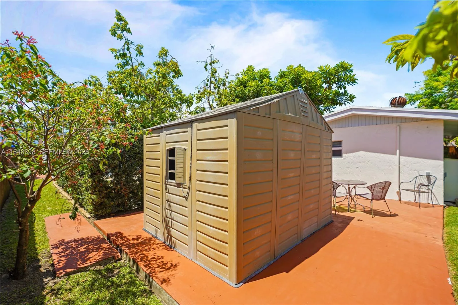 6525 Sw 32nd St, Miami, Florida 33155, Miami, Florida 33155, 3 Bedrooms Bedrooms, ,2 BathroomsBathrooms,Residential,For Sale,6525 Sw 32nd St, Miami, Florida 33155,A11848328