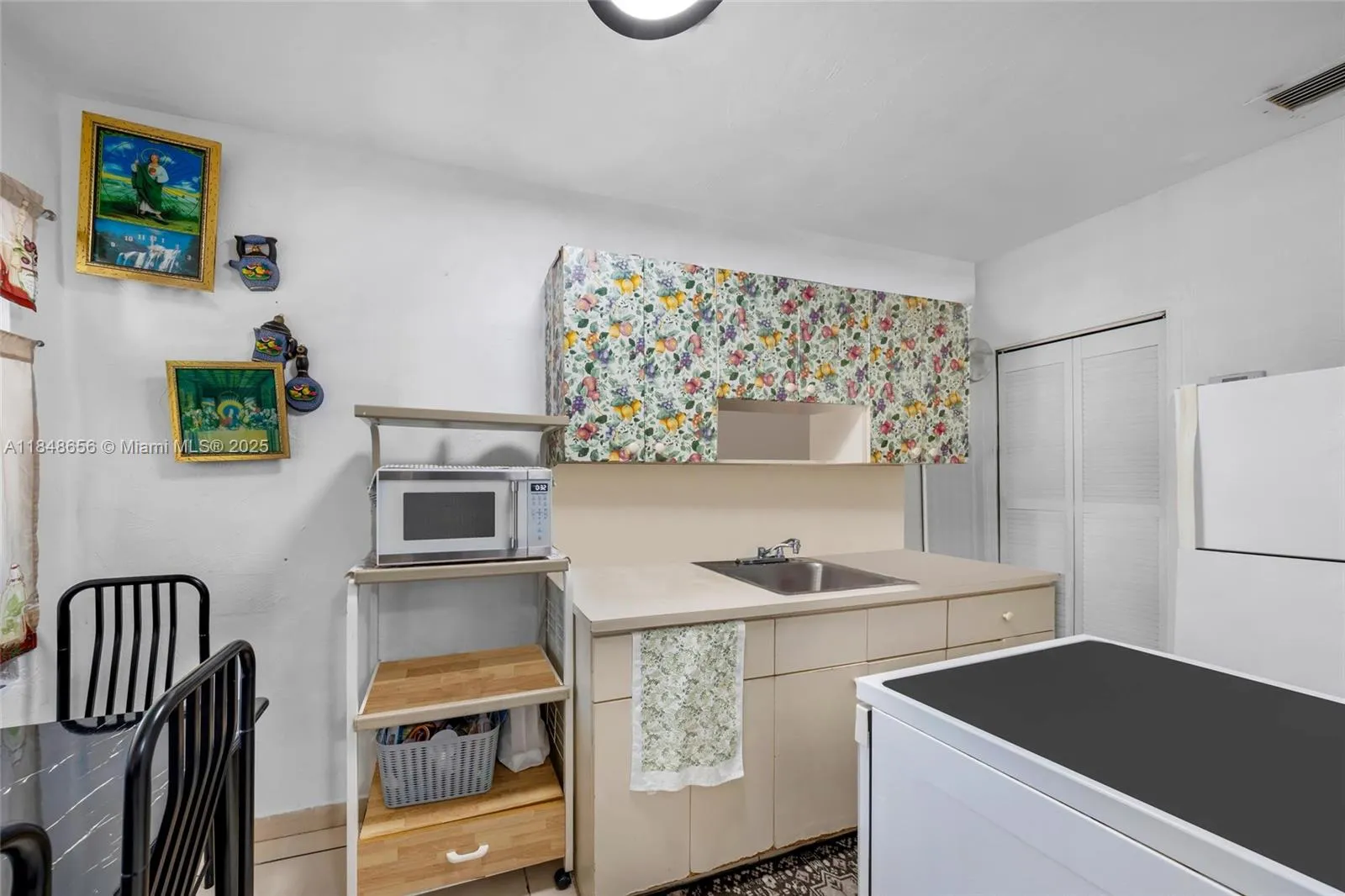 1858 Sw 5th St, Miami, Florida 33135, Miami, Florida 33135, ,Residential Income,For Sale,1858 Sw 5th St, Miami, Florida 33135,A11848656