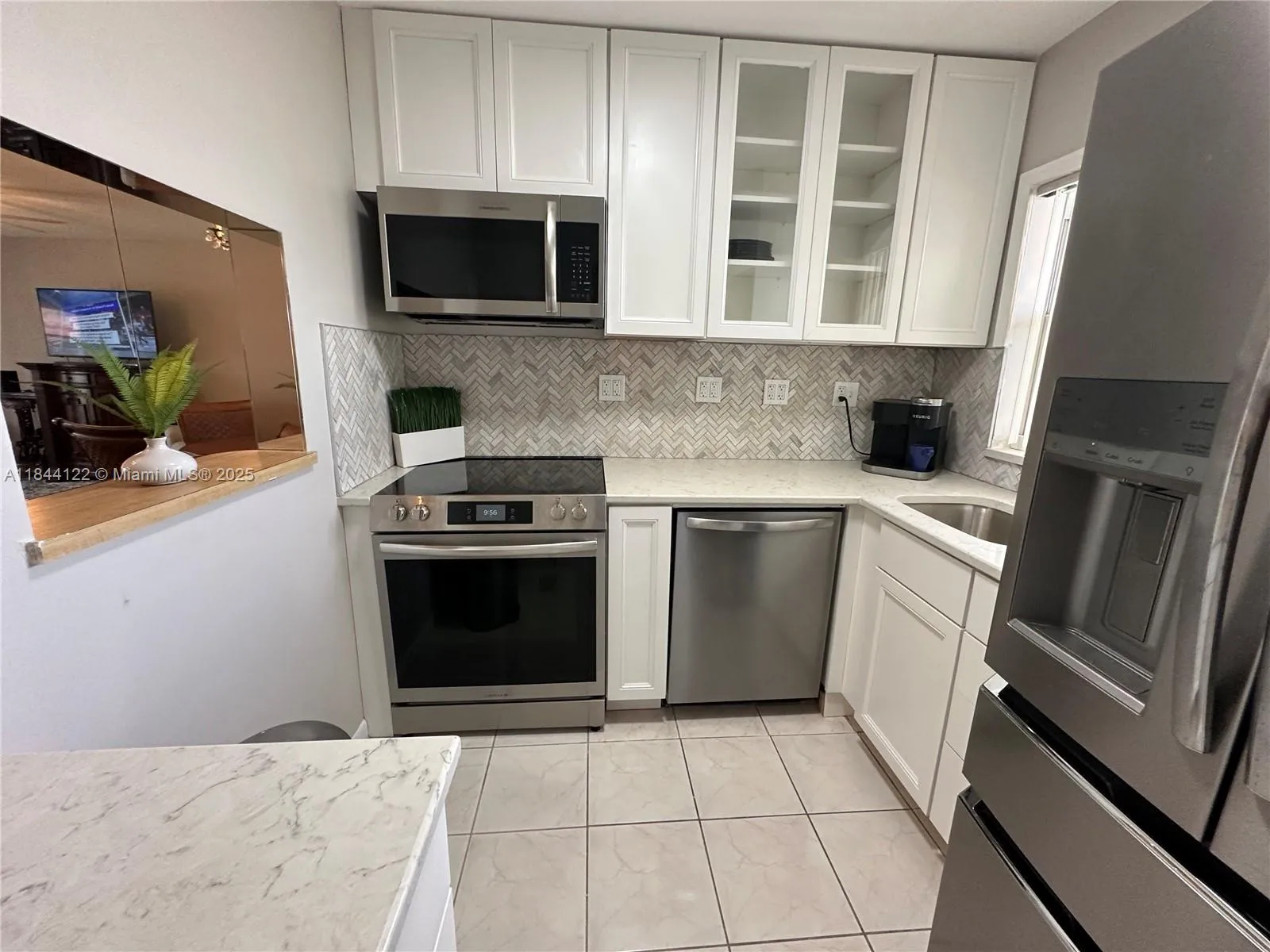9400 Sunrise Lakes Blvd 305, Sunrise, Florida 3332, Sunrise, Florida 33322, 1 Bedroom Bedrooms, ,1 BathroomBathrooms,Residential,For Sale,9400 Sunrise Lakes Blvd 305, Sunrise, Florida 3332,A11844122