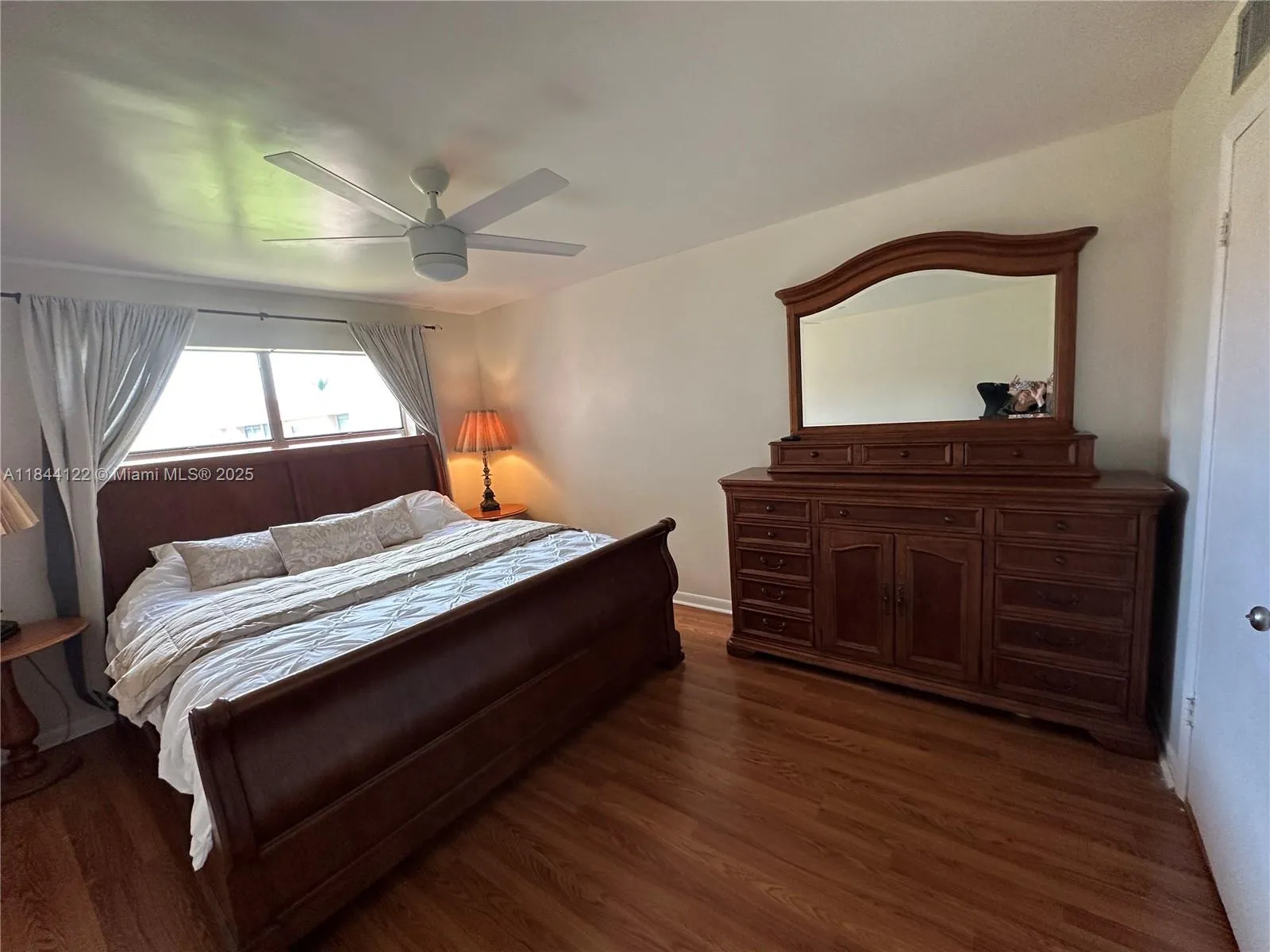 9400 Sunrise Lakes Blvd 305, Sunrise, Florida 3332, Sunrise, Florida 33322, 1 Bedroom Bedrooms, ,1 BathroomBathrooms,Residential,For Sale,9400 Sunrise Lakes Blvd 305, Sunrise, Florida 3332,A11844122