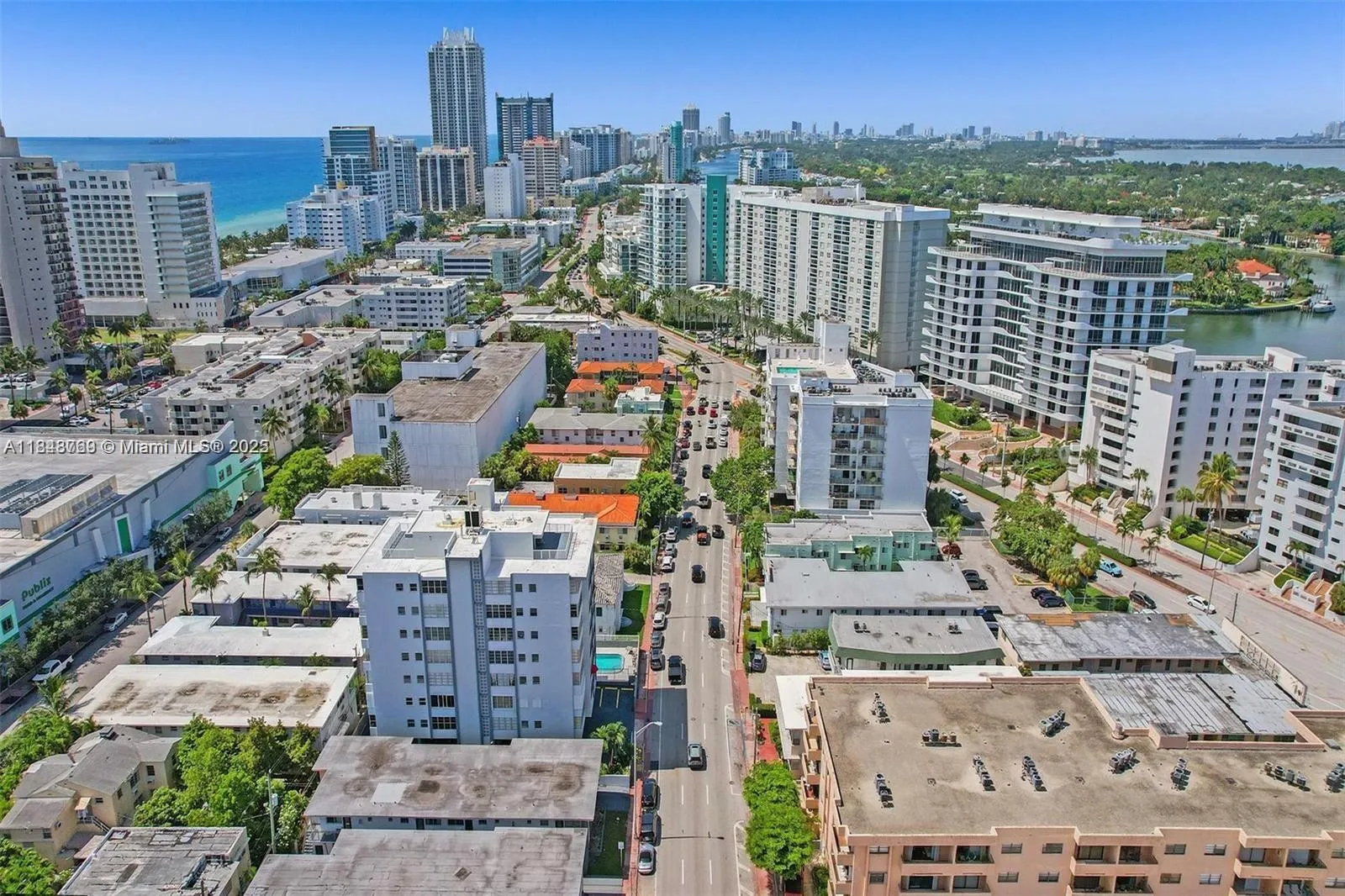 6860 Abbott Ave 4, Miami Beach, Florida 33141, Miami Beach, Florida 33141, 1 Bedroom Bedrooms, ,1 BathroomBathrooms,Residential Lease,For Rent,6860 Abbott Ave 4, Miami Beach, Florida 33141,A11848769