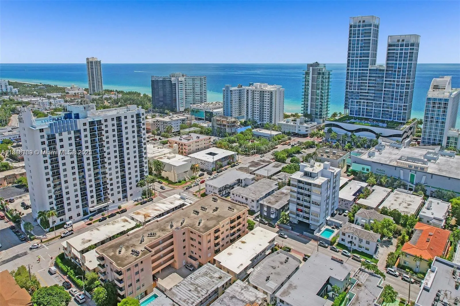 6860 Abbott Ave 4, Miami Beach, Florida 33141, Miami Beach, Florida 33141, 1 Bedroom Bedrooms, ,1 BathroomBathrooms,Residential Lease,For Rent,6860 Abbott Ave 4, Miami Beach, Florida 33141,A11848769