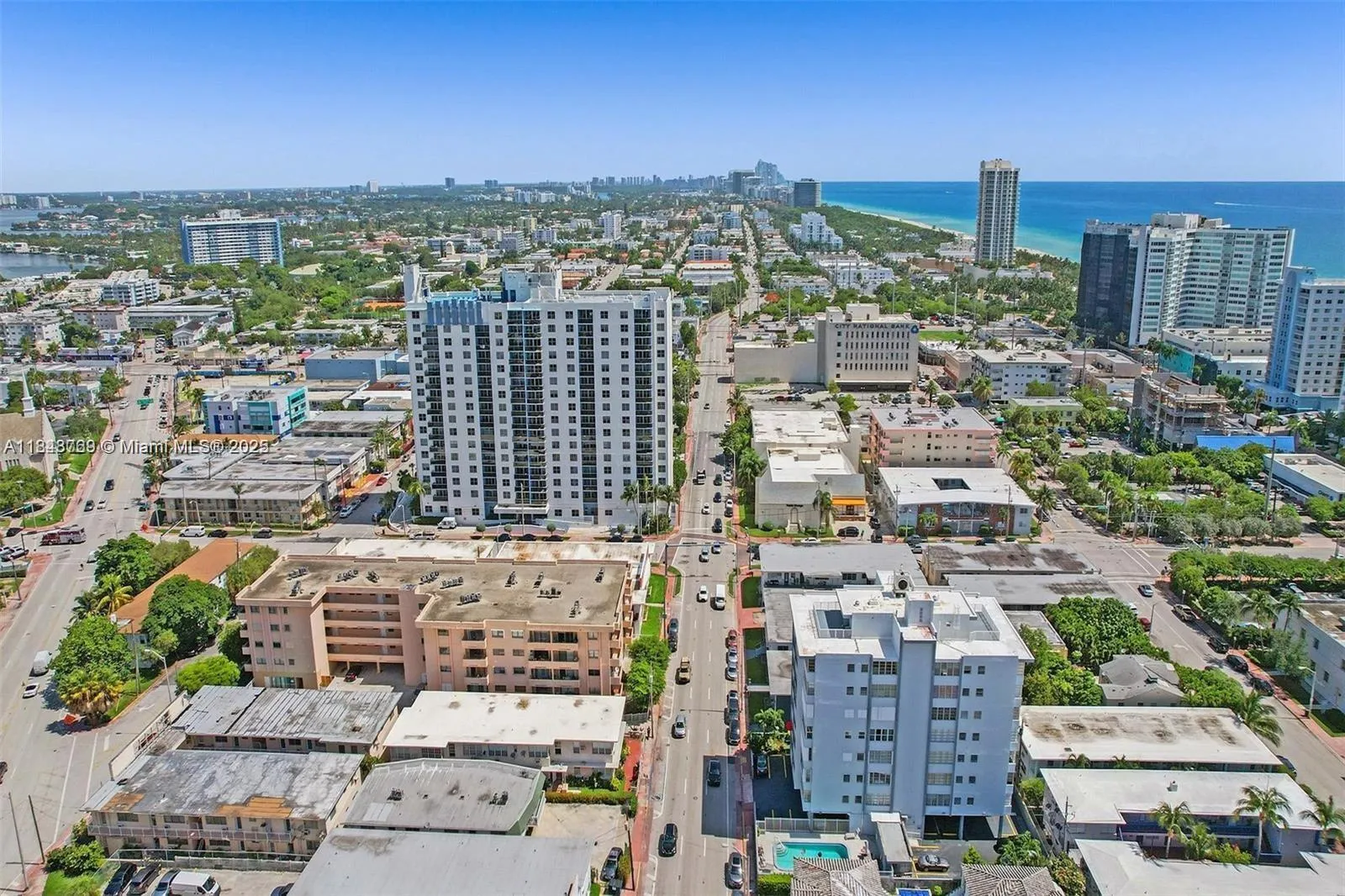 6860 Abbott Ave 4, Miami Beach, Florida 33141, Miami Beach, Florida 33141, 1 Bedroom Bedrooms, ,1 BathroomBathrooms,Residential Lease,For Rent,6860 Abbott Ave 4, Miami Beach, Florida 33141,A11848769