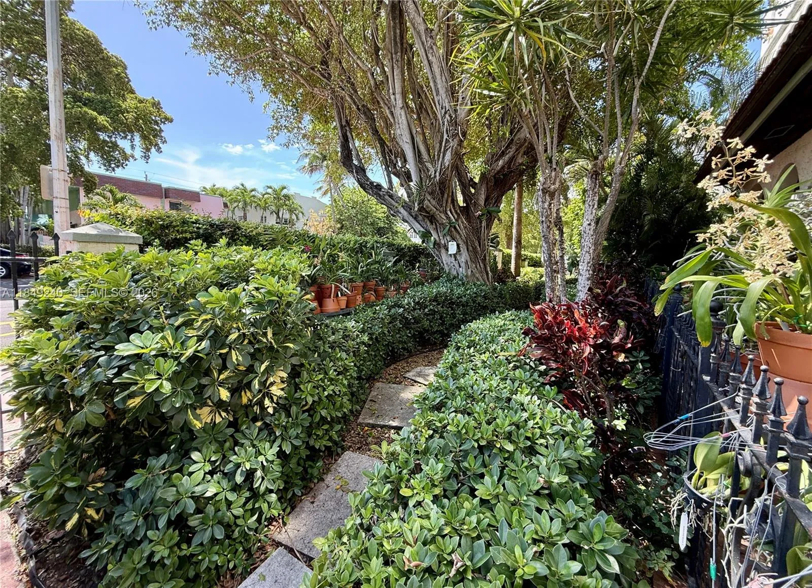 934 Michigan Ave 304, Miami Beach, Florida 33139, Miami Beach, Florida 33139, 1 Bedroom Bedrooms, ,1 BathroomBathrooms,Residential,For Sale,934 Michigan Ave 304, Miami Beach, Florida 33139,A11849240